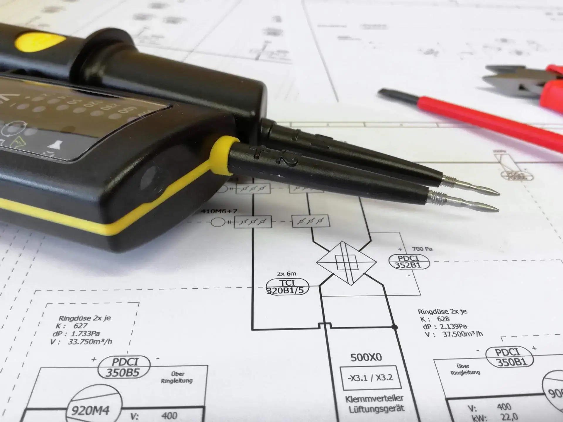 Get your EICR certificate Battersea in Battersea